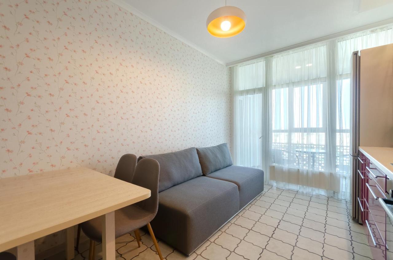 Petrovdom 41B-59B-90B-77B Stunning City View Apartments At Rc Kvartet, Central Railway Station Kiev Bagian luar foto
