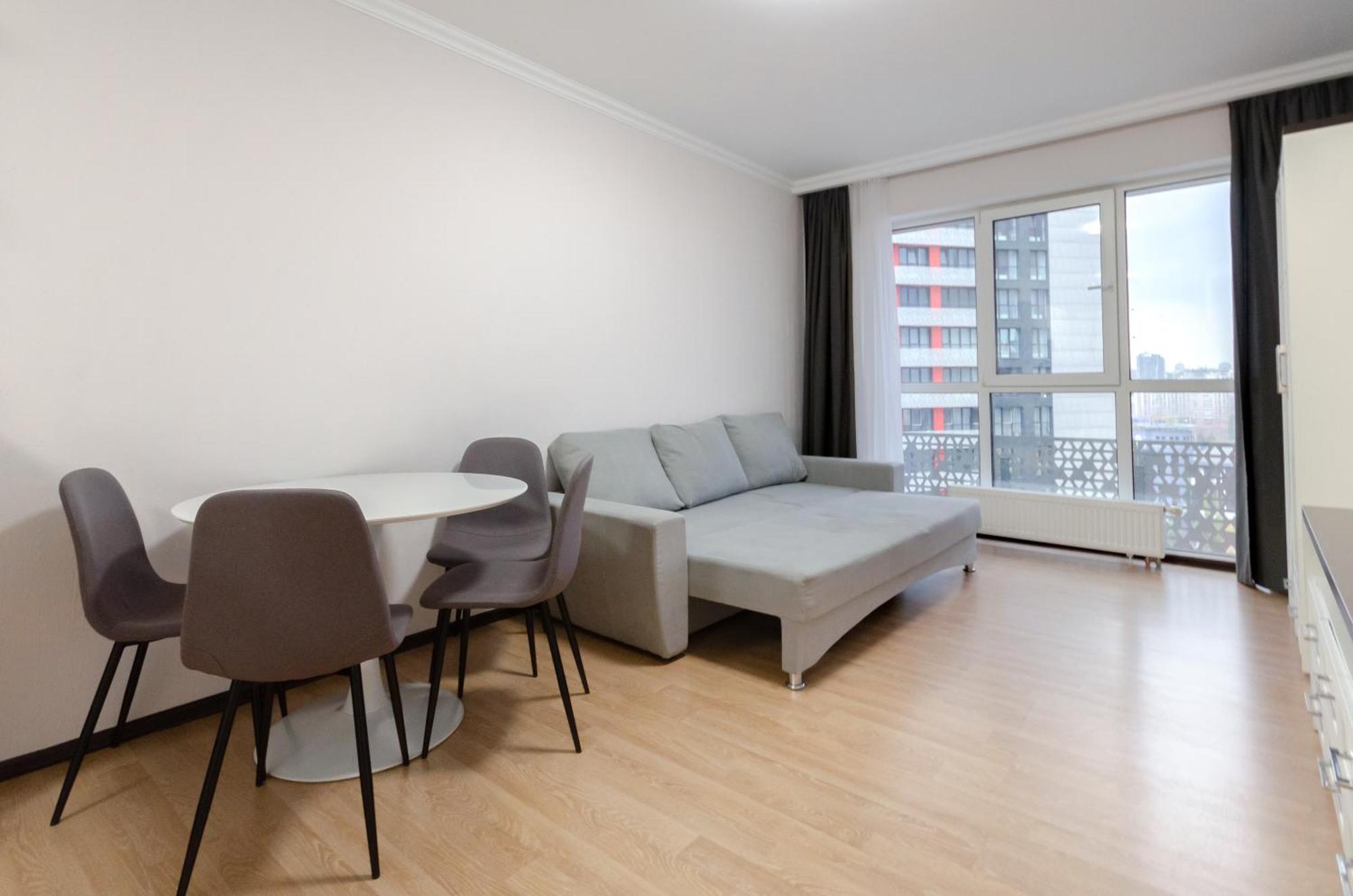 Petrovdom 41B-59B-90B-77B Stunning City View Apartments At Rc Kvartet, Central Railway Station Kiev Bagian luar foto