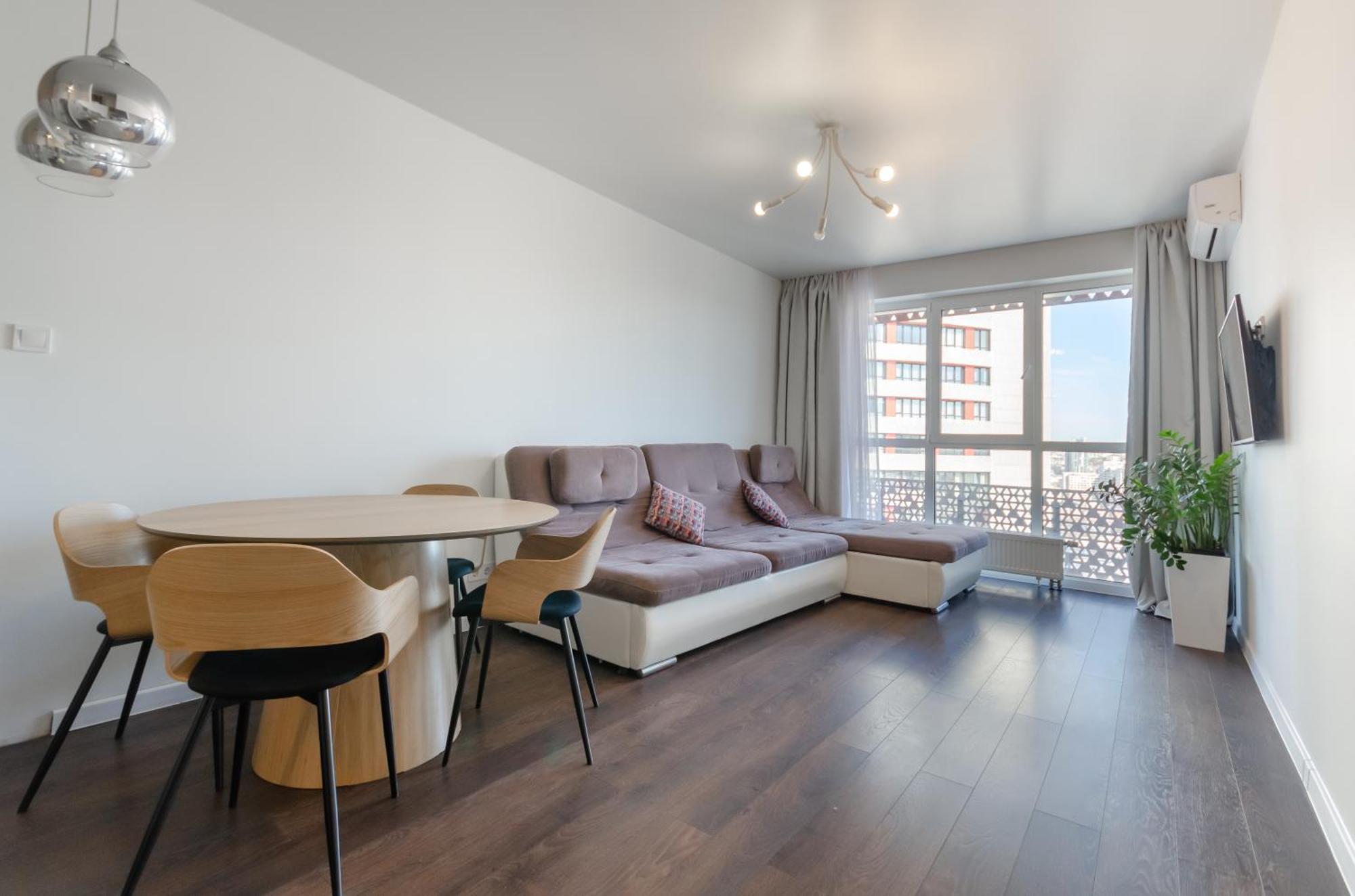 Petrovdom 41B-59B-90B-77B Stunning City View Apartments At Rc Kvartet, Central Railway Station Kiev Bagian luar foto